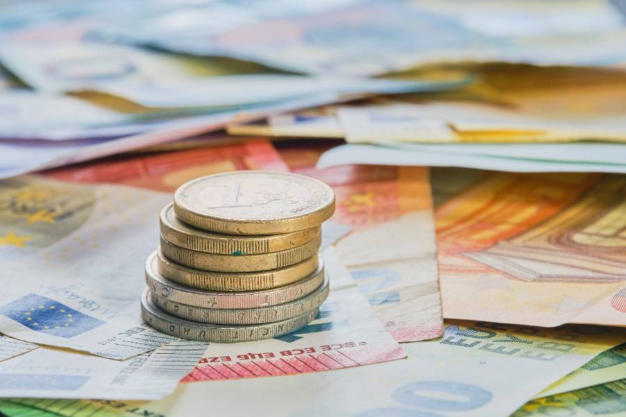 Voyage et devises : est-ce que les billets étrangers peuvent périmer ?